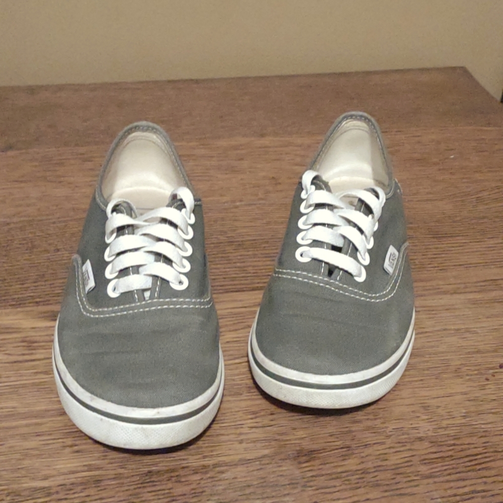 Vans canvas tennies